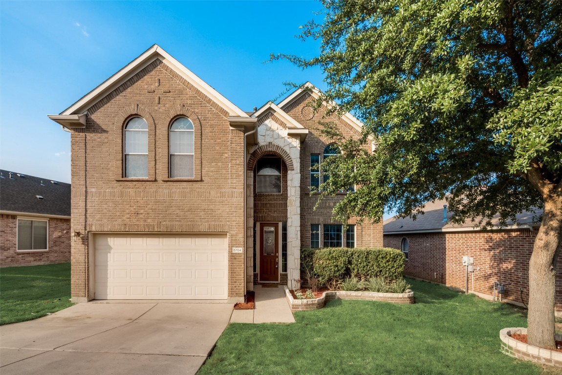 5704 Minnow Drive Fort Worth TX 76179