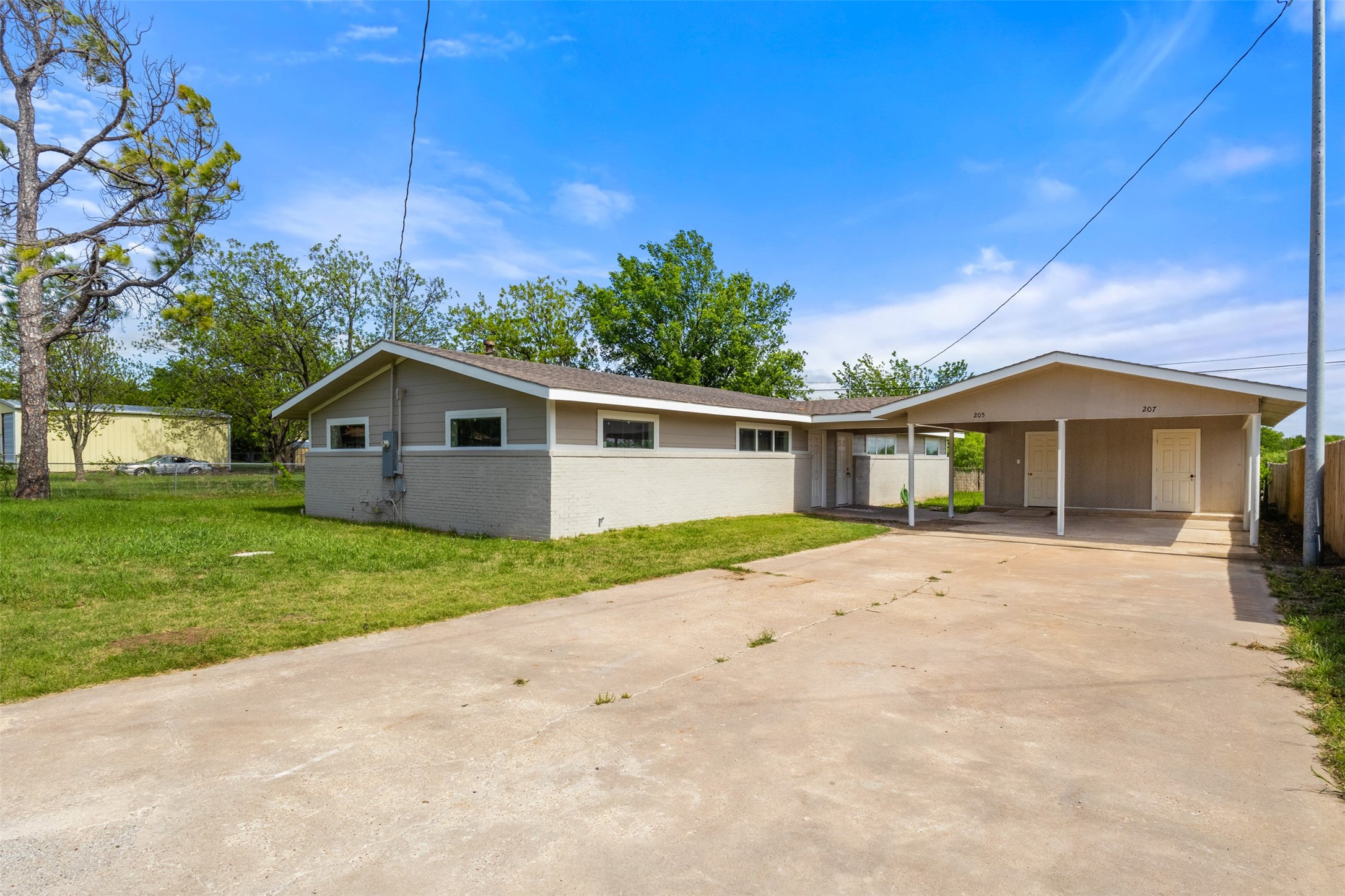 205 April Street Bowie TX 76230