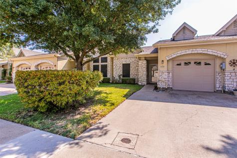 828 Beechcraft Avenue Grand Prairie TX 75051