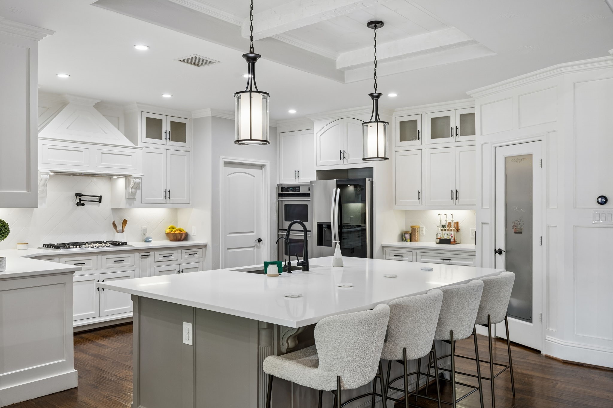 3406 Valley View Lane Garland TX 75043