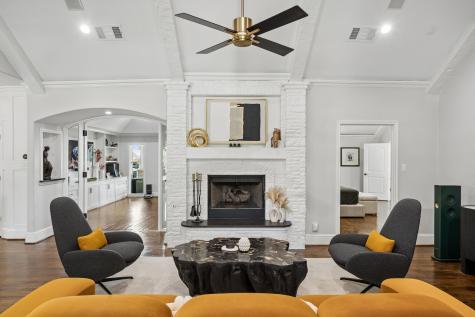 3406 Valley View Lane Garland TX 75043