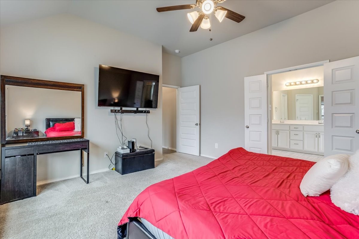 121 Rosemary Drive Azle TX 76020