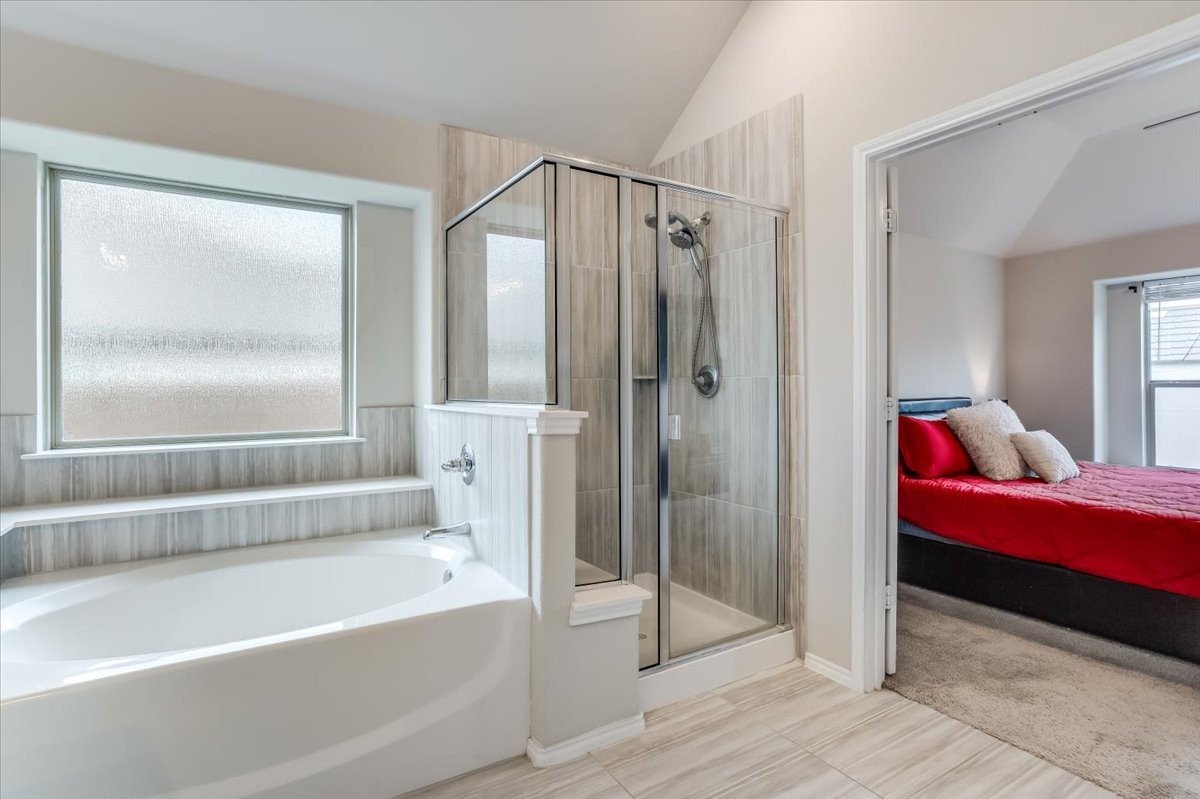 121 Rosemary Drive Azle TX 76020