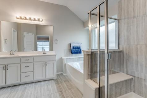 121 Rosemary Drive Azle TX 76020