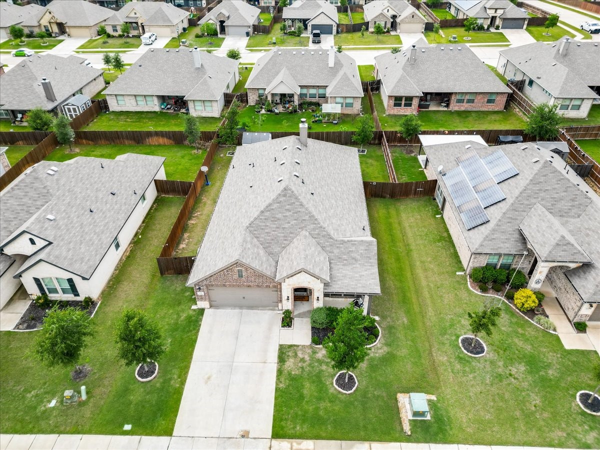 121 Rosemary Drive Azle TX 76020