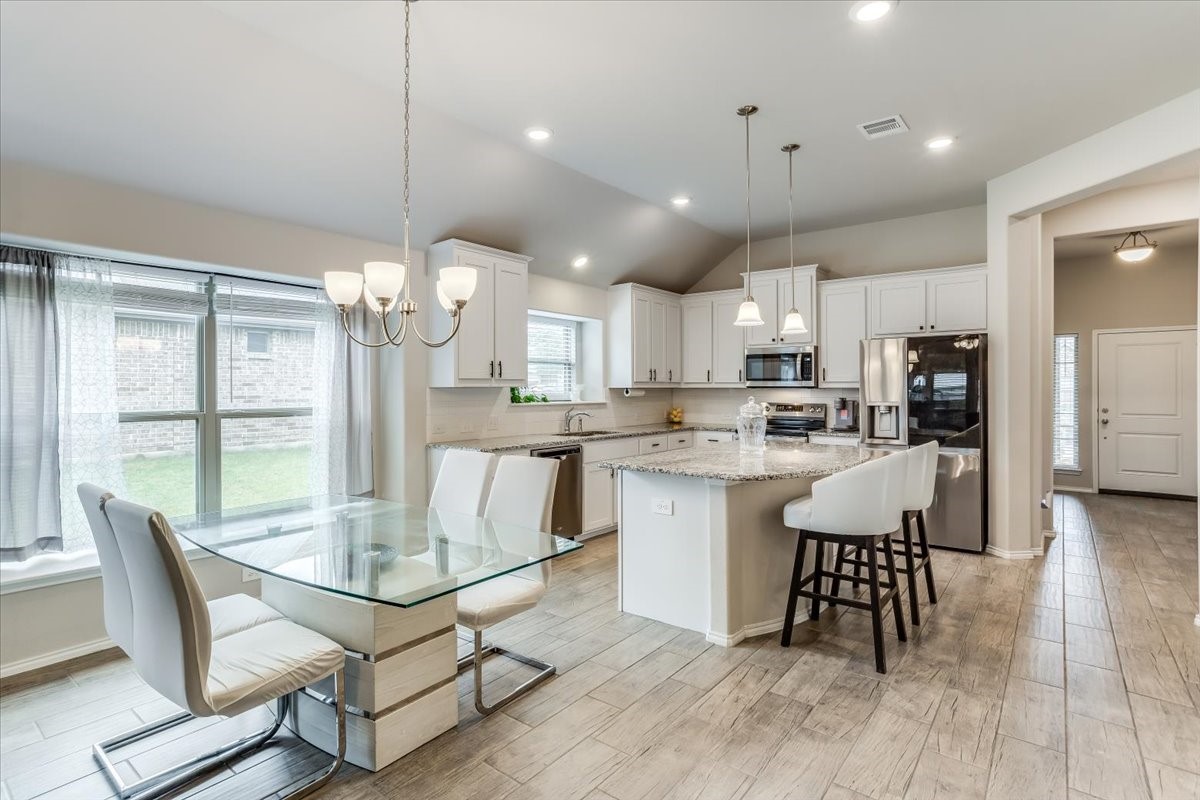 121 Rosemary Drive Azle TX 76020