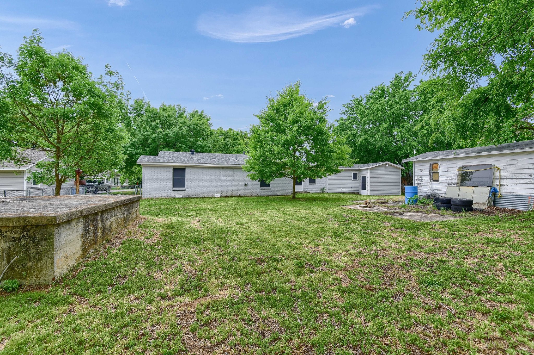 209 E Woodland Street Collinsville TX 76233