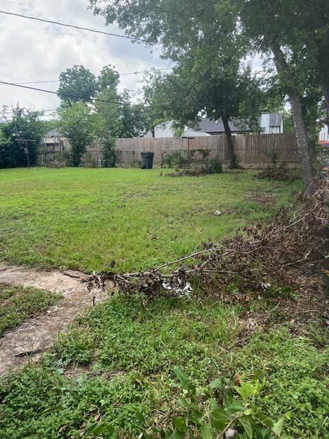 2602 Falls Drive Dallas TX 75211