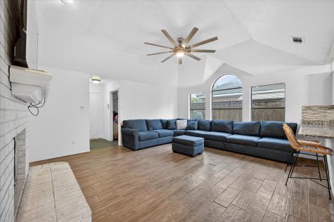 1701 Briargrove Drive Mesquite TX 75181