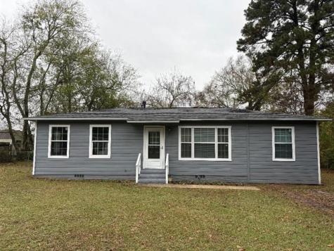 101 Bell Street Hallsville TX 75650