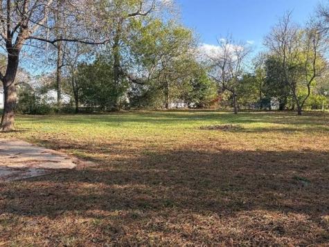 101 Bell Street Hallsville TX 75650