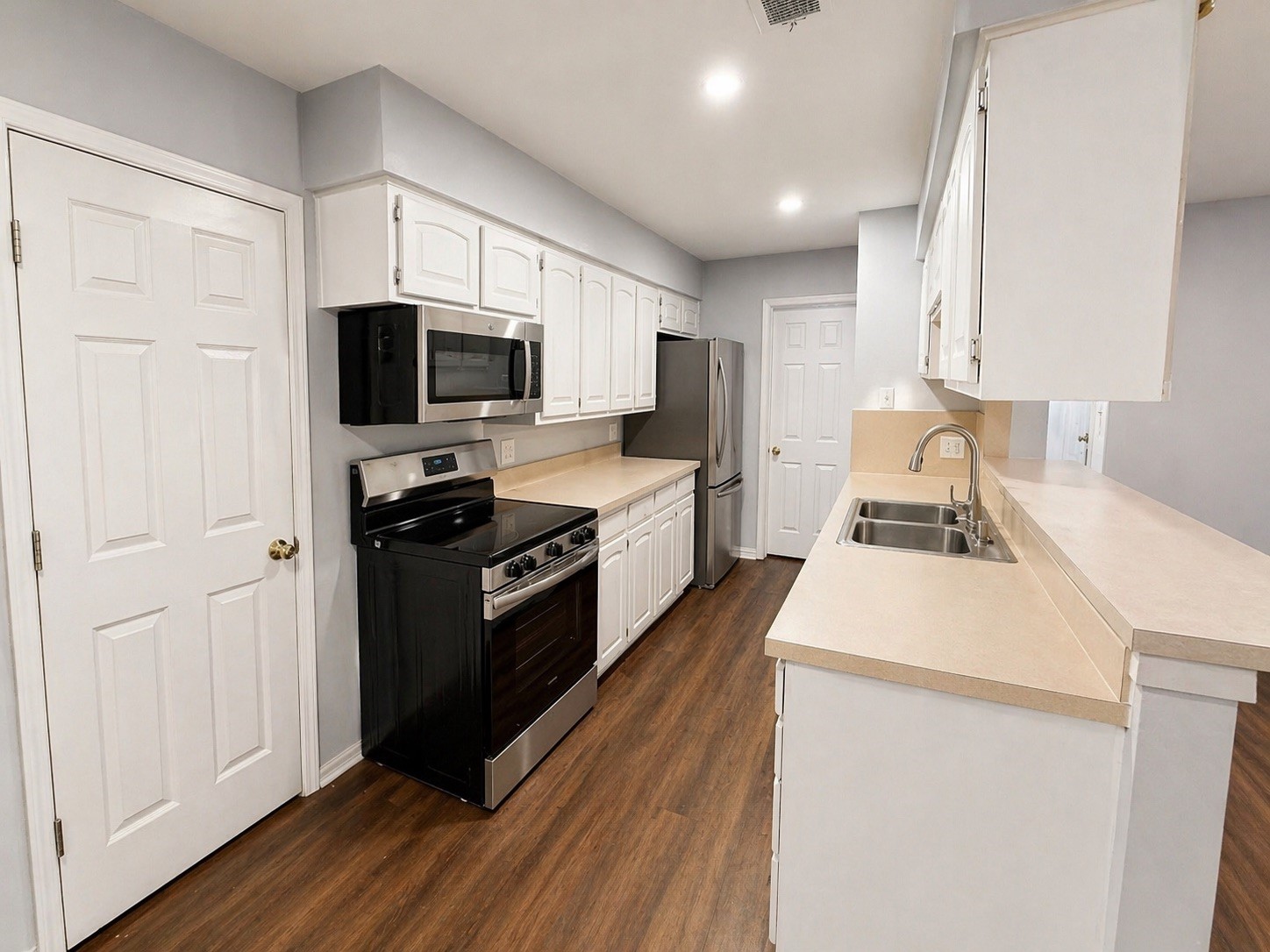 5641 Macneill Drive Haltom City TX 76148
