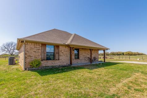 4798 County Road 2690 Alvord TX 76225