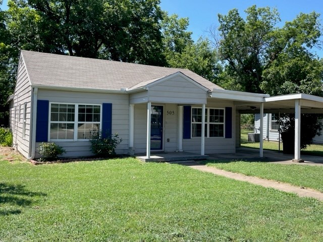 505 Poindexter Avenue Cleburne TX 76033