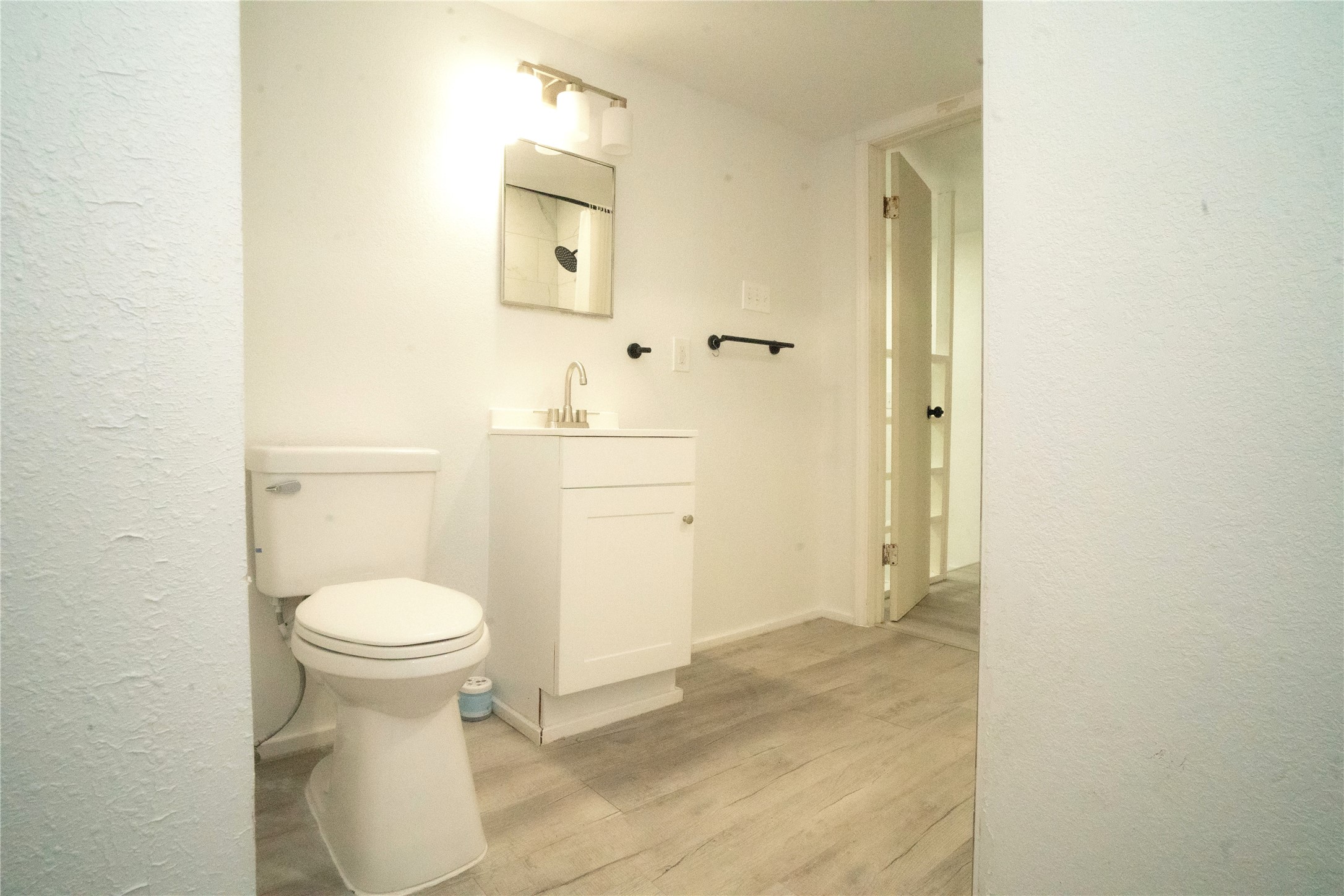 917 W Felix Street Fort Worth TX 76115