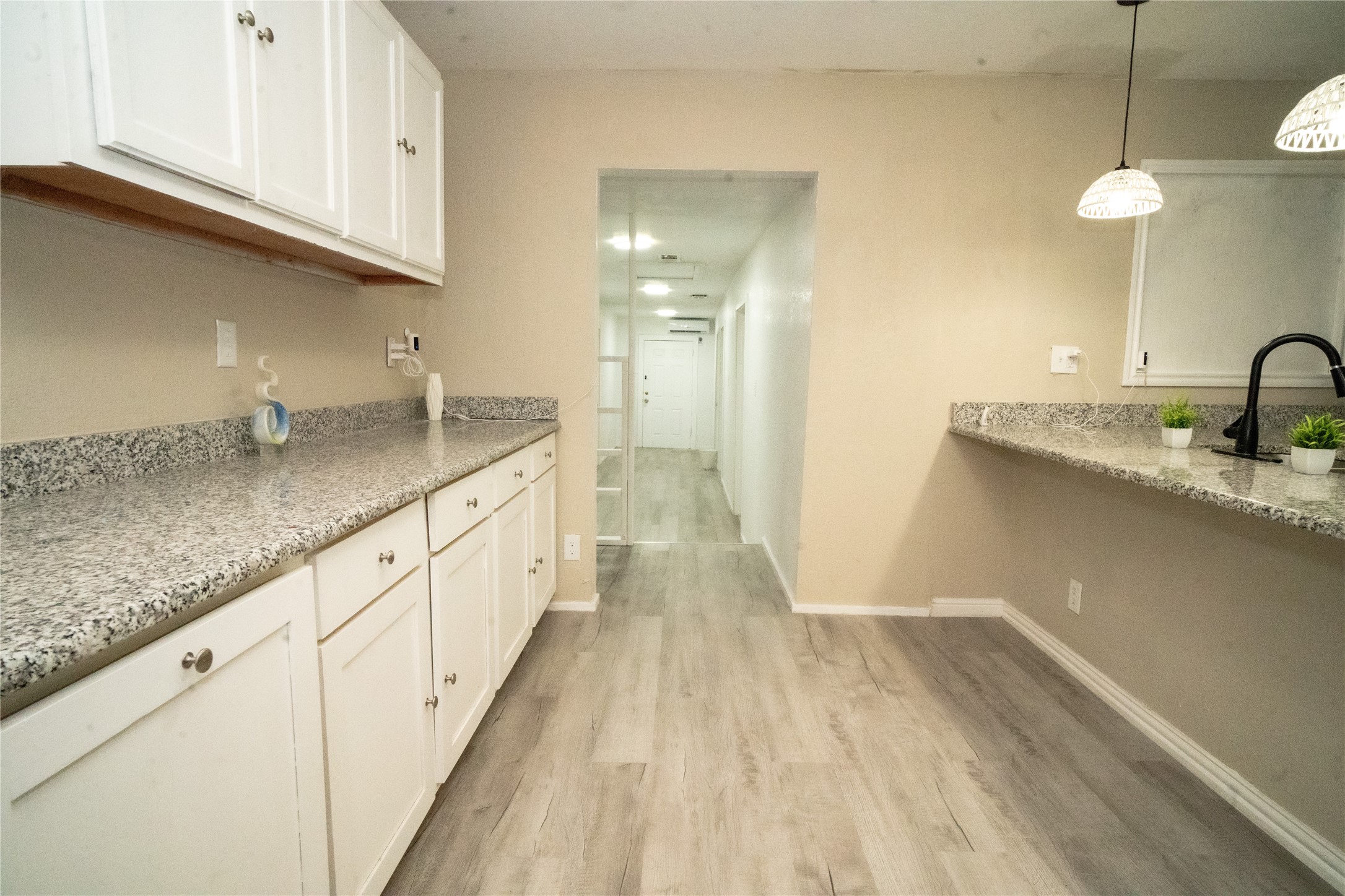 917 W Felix Street Fort Worth TX 76115