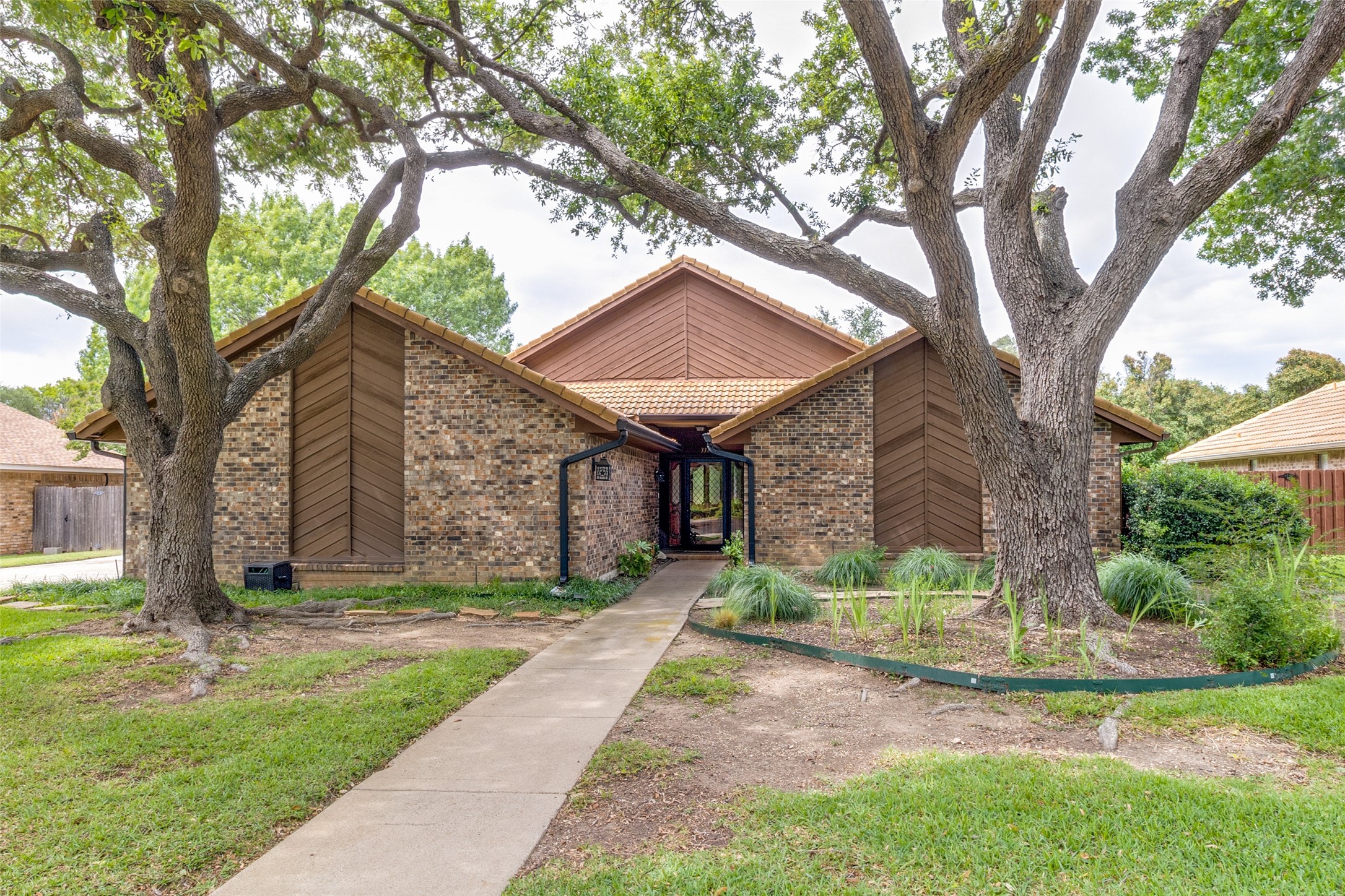 3317 Highland Meadow Drive Farmers Branch TX 75234