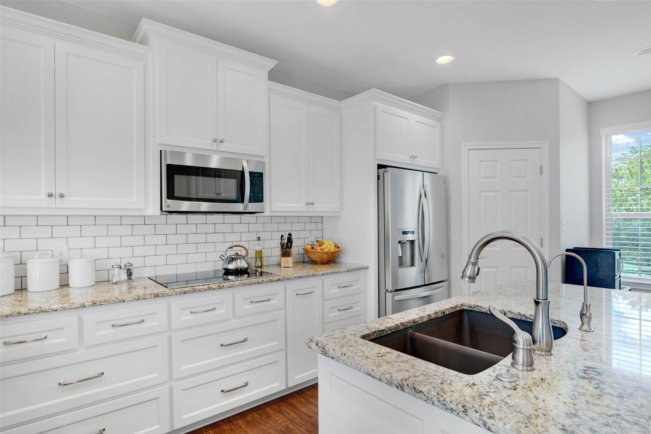 90 White Dove Trail Denison TX 75020