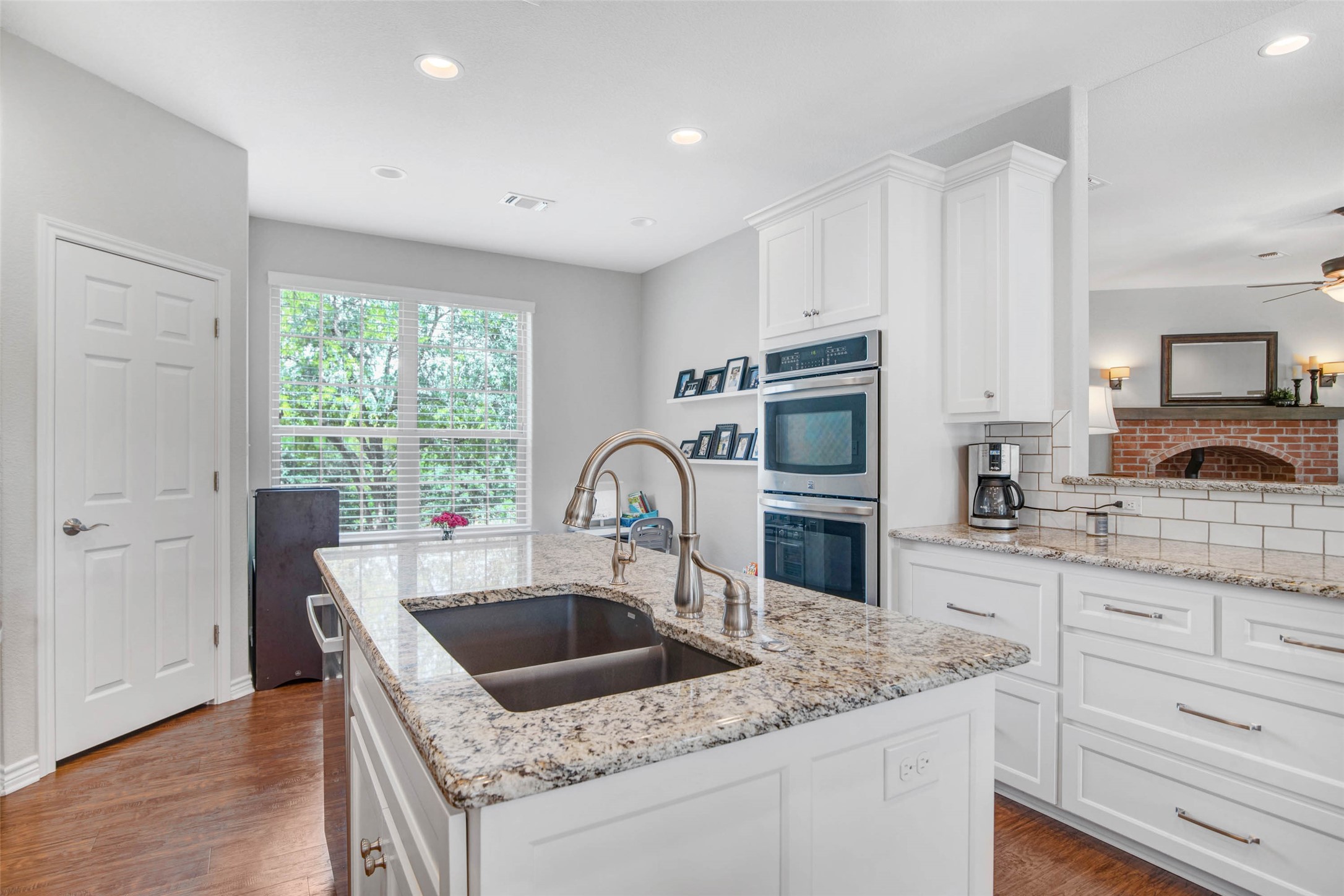 90 White Dove Trail Denison TX 75020