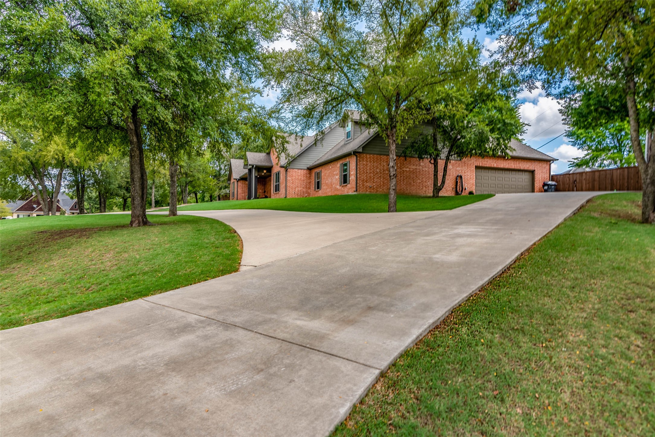 90 White Dove Trail Denison TX 75020
