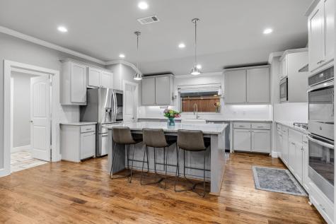 317 Woodcrest Drive Richardson TX 75080