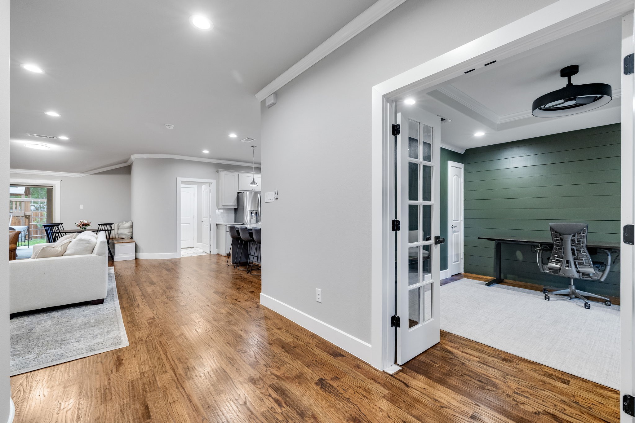 317 Woodcrest Drive Richardson TX 75080