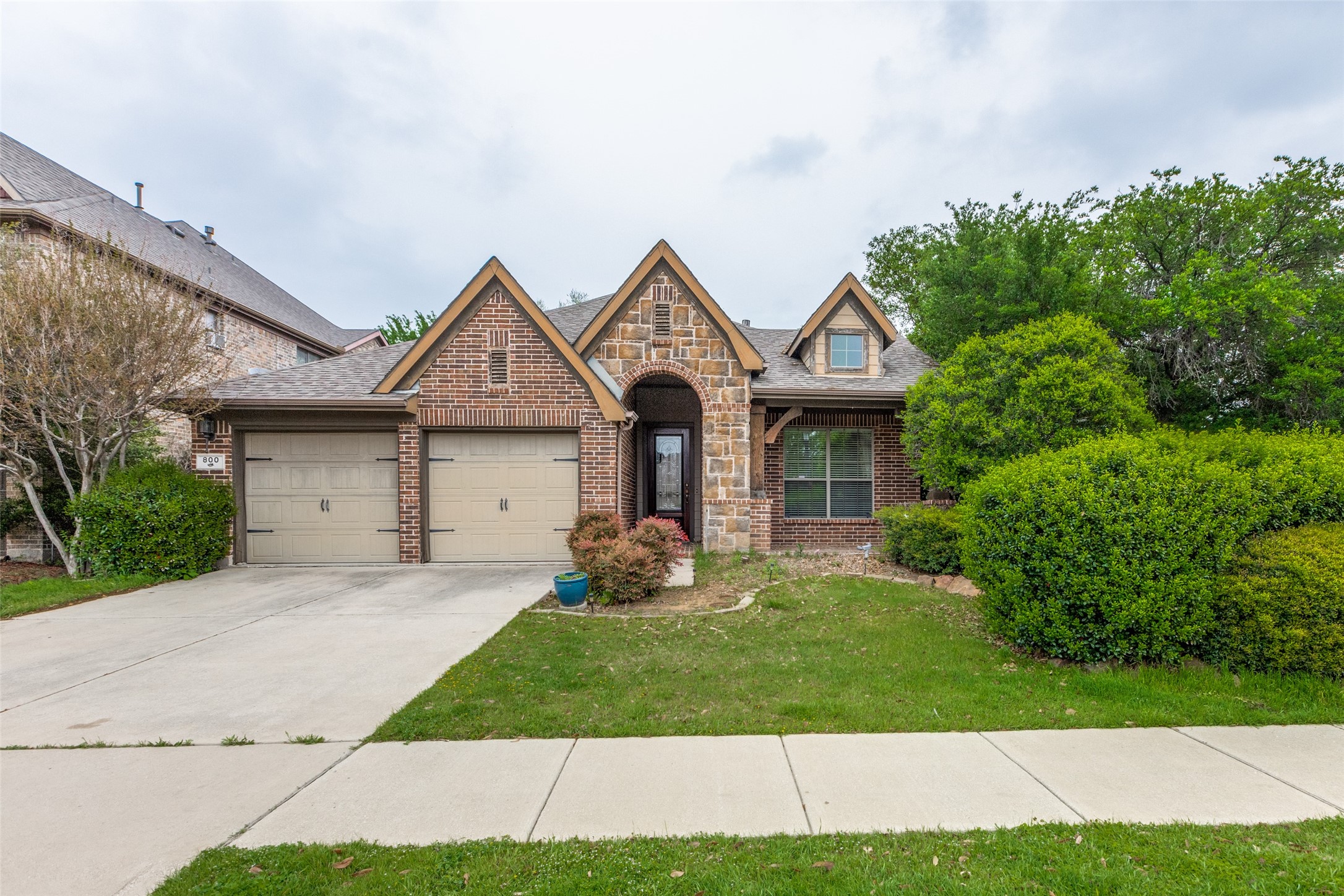 800 Partridge Drive Aubrey TX 76227