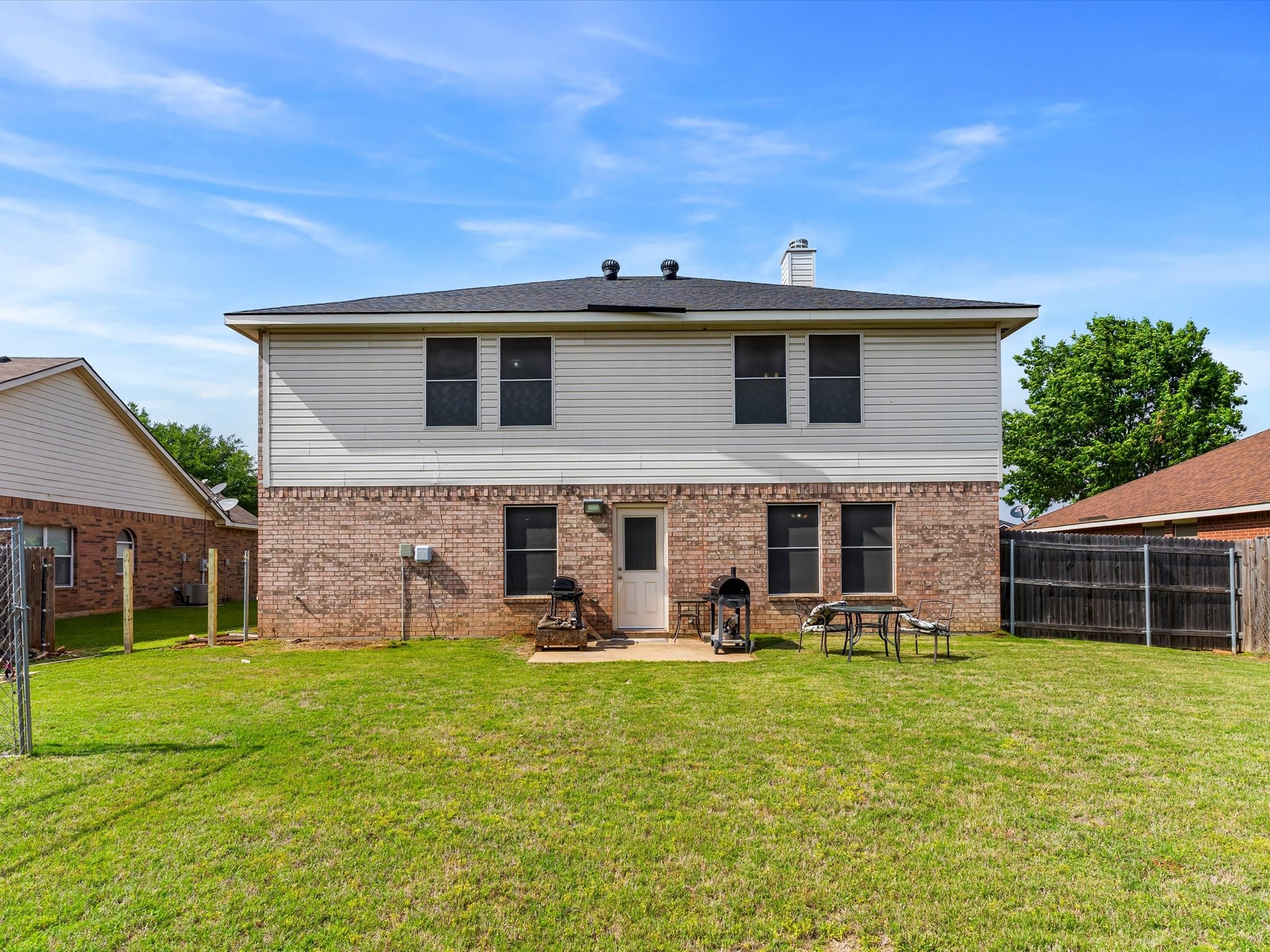 1129 Switchgrass Lane Crowley TX 76036