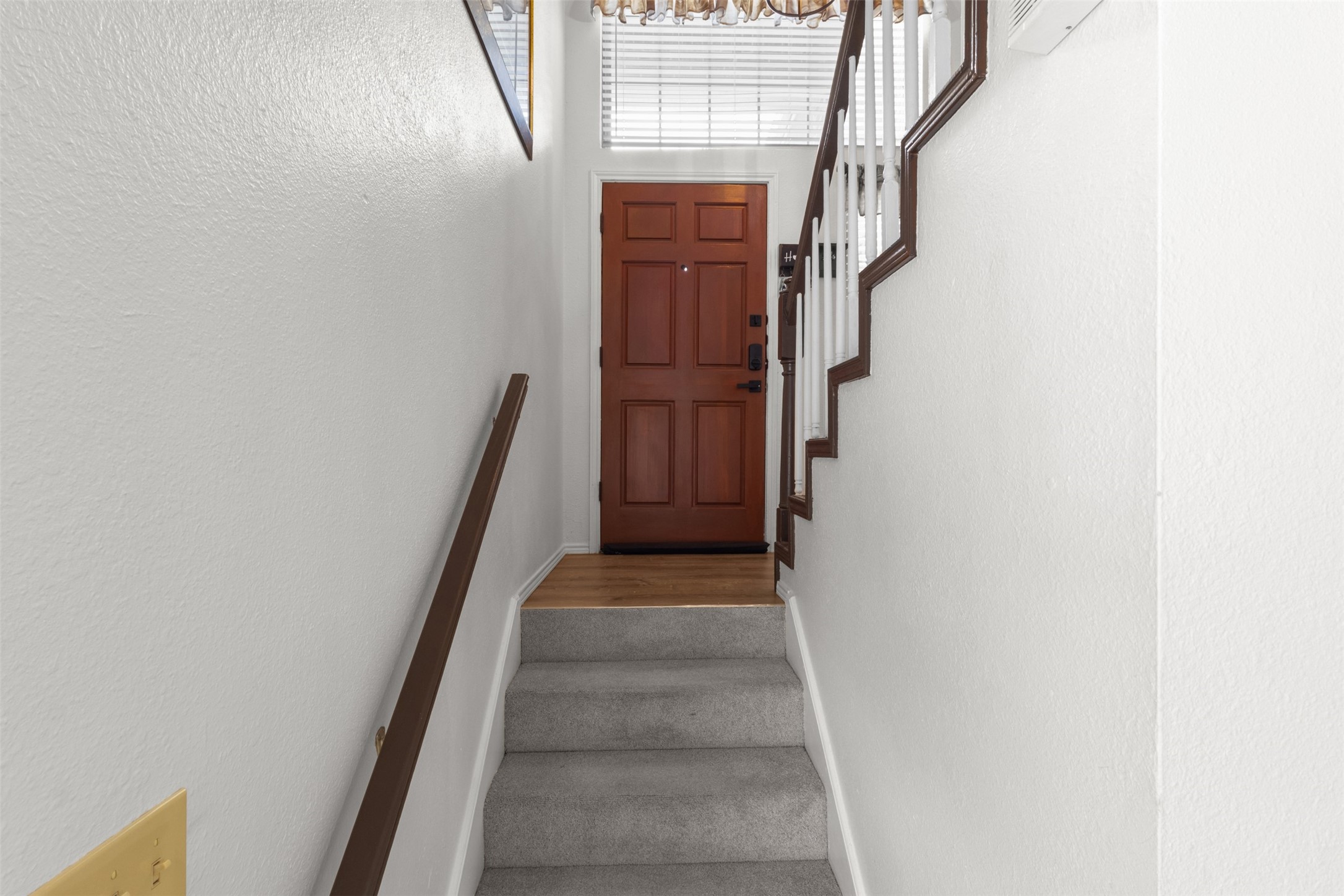 704 Meadowcreek Court Garland TX 75043