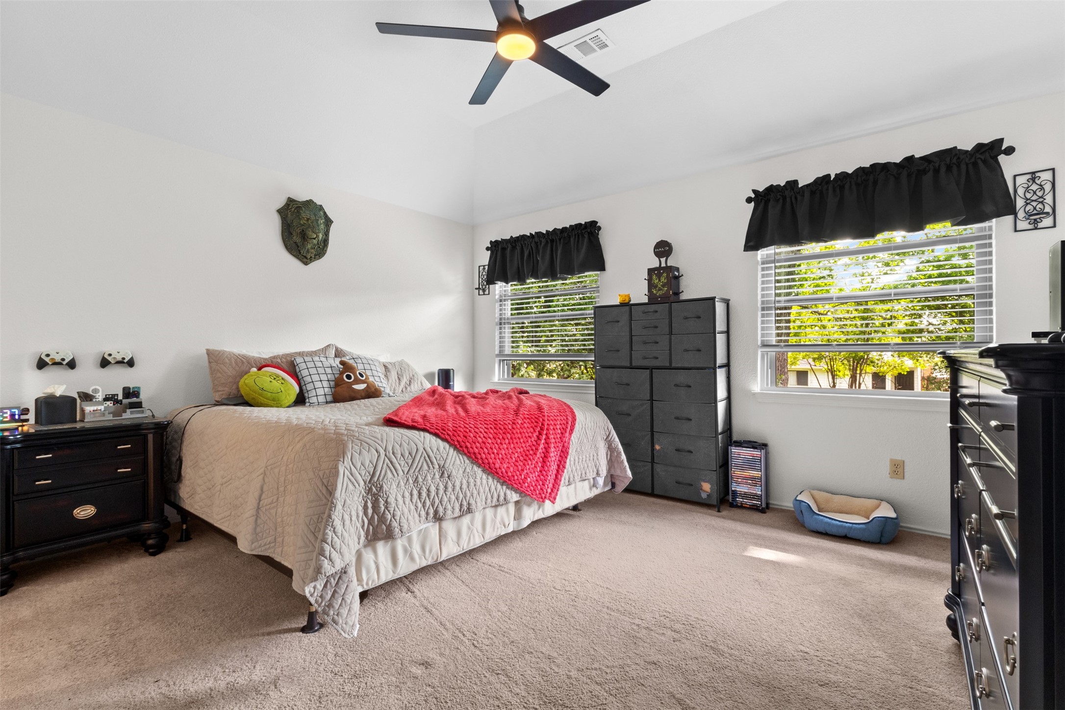 704 Meadowcreek Court Garland TX 75043