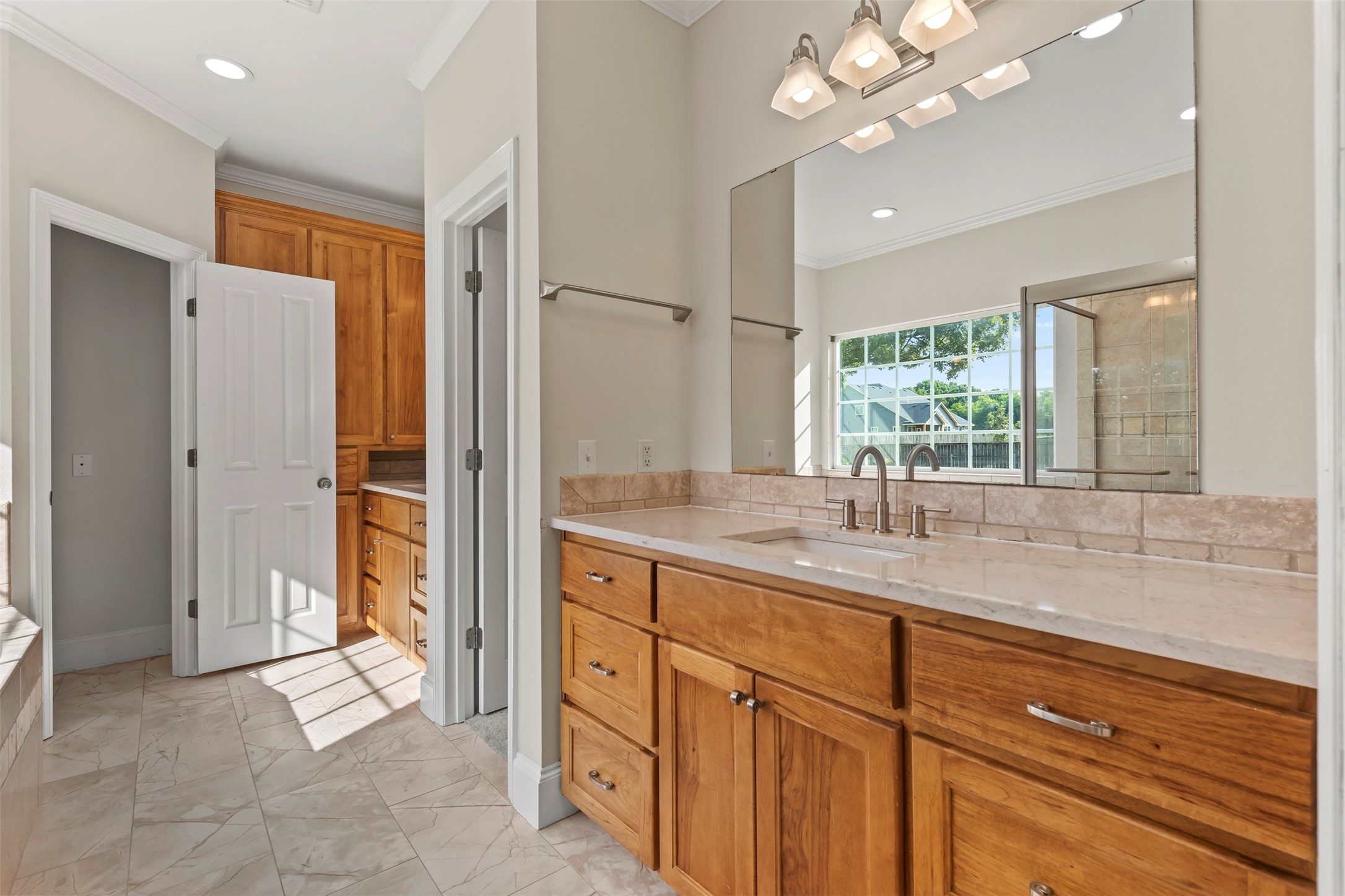 2511 Hidden Valley Trail Sherman TX 75092