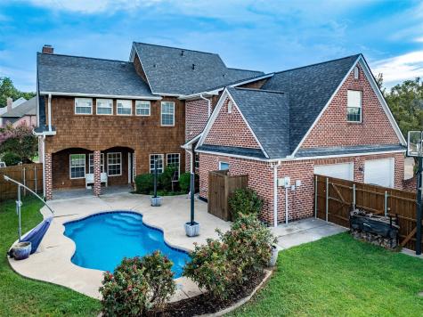2511 Hidden Valley Trail Sherman TX 75092