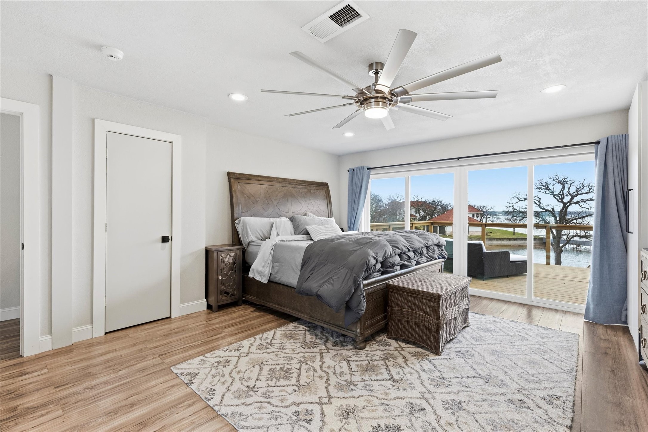 11160 Stanfield Road Azle TX 76020