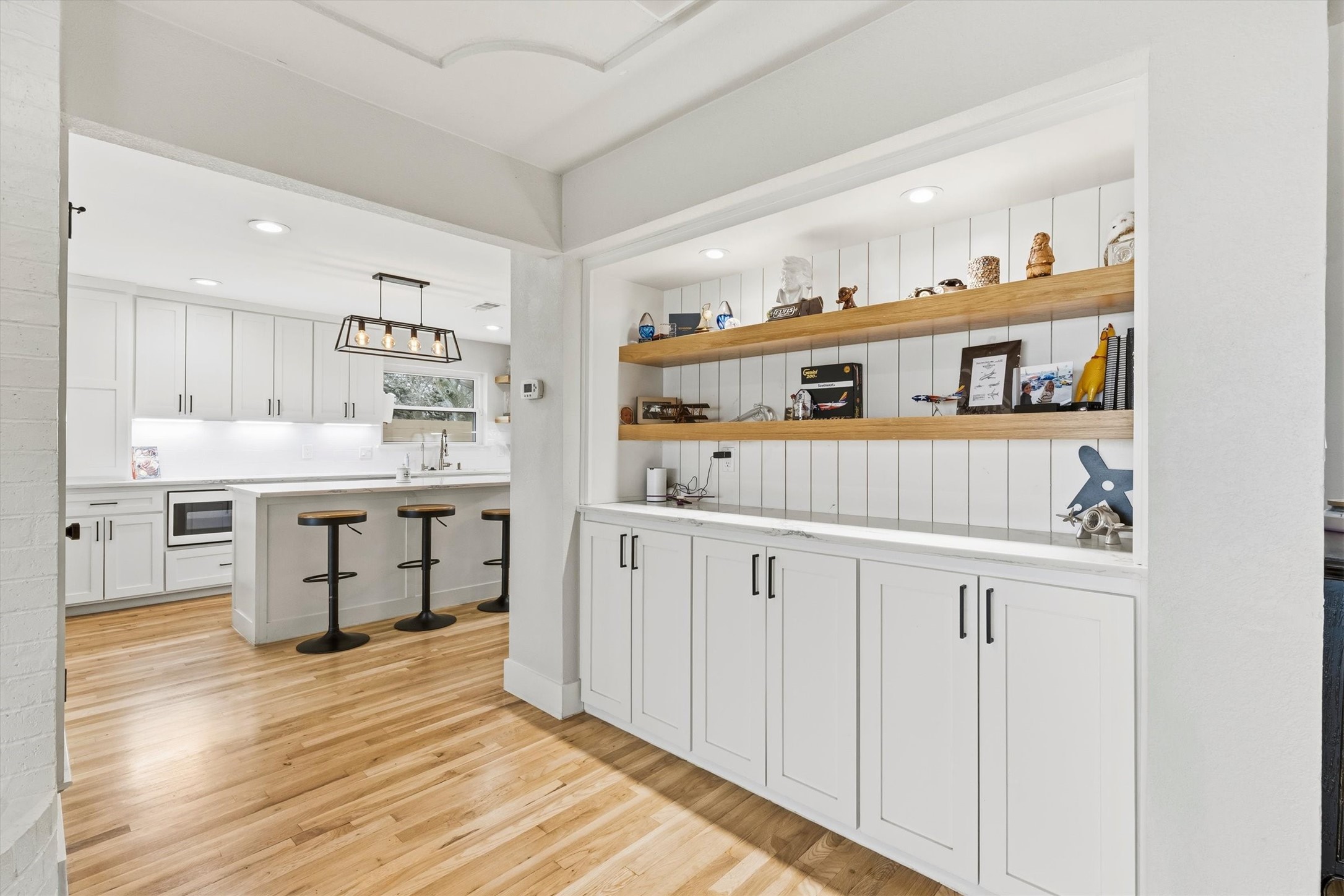 11160 Stanfield Road Azle TX 76020