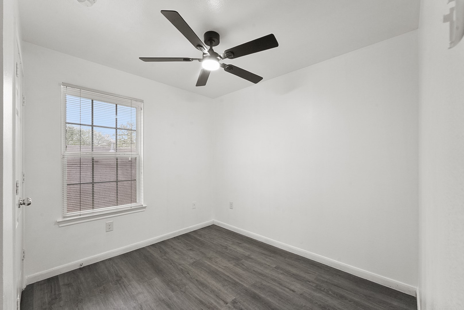 2714 Stephenson Drive Dallas TX 75215