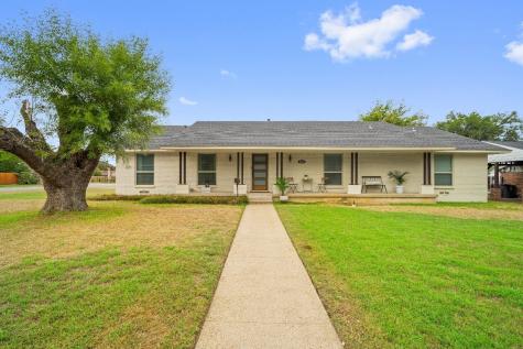 4008 Shoreline Drive Dallas TX 75233