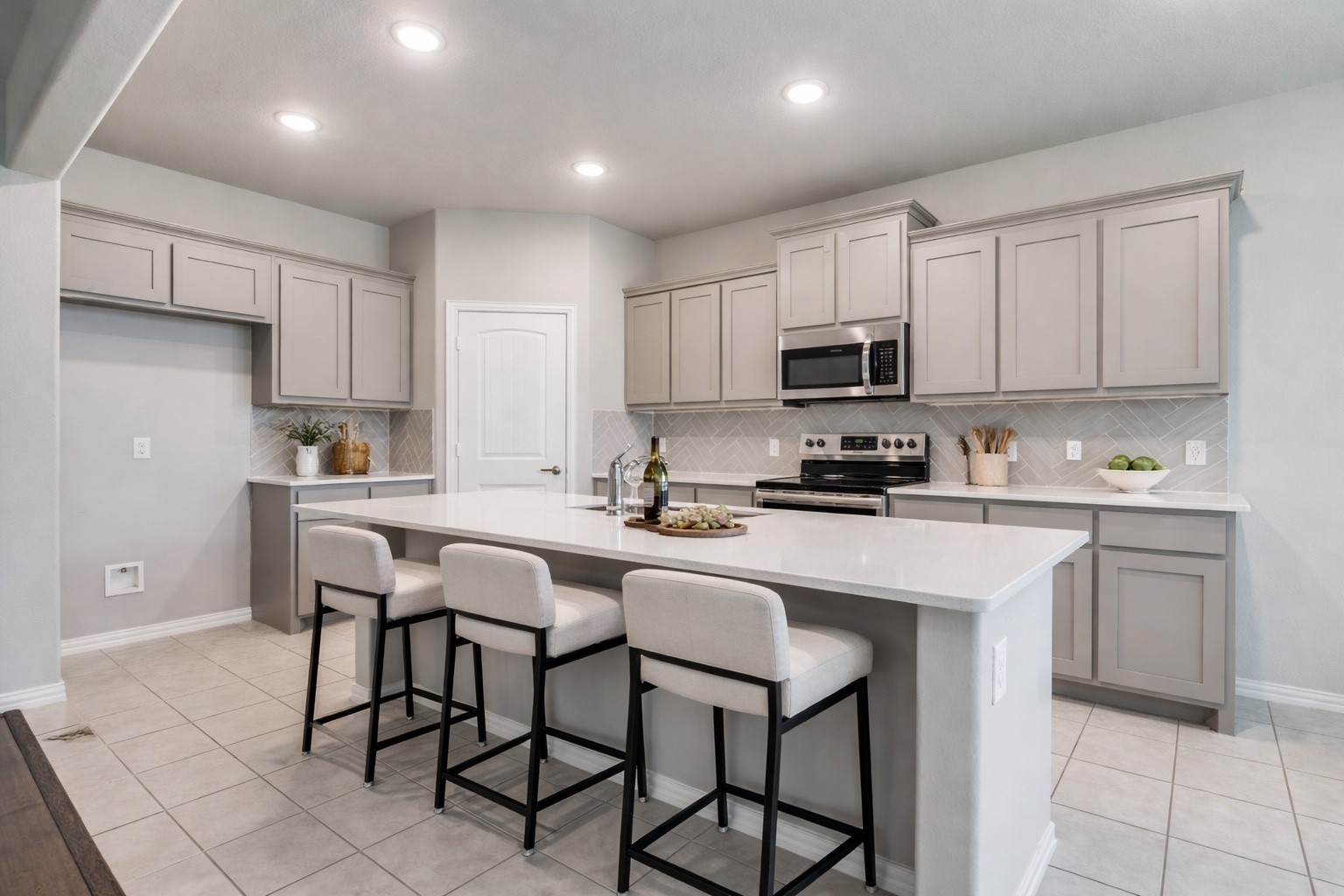 807 Woodcrest Drive Ennis TX 75119