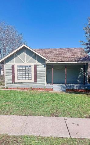 1017 Glen Garden Drive Fort Worth TX 76104