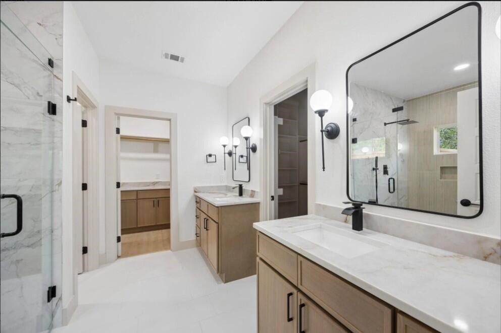 546 Roberts Run Sherman TX 75092