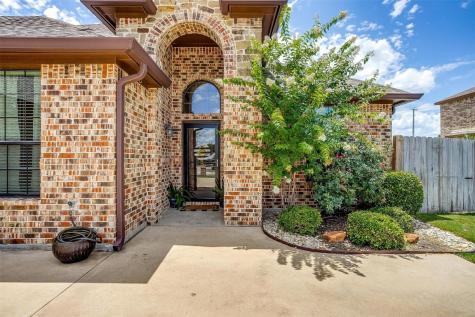 1624 Hawthorne Street Cleburne TX 76033