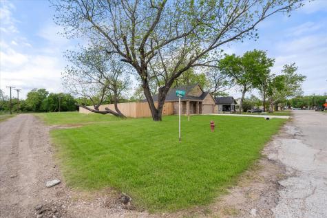 101 N Goodman Avenue Kerens TX 75144