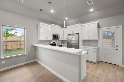 101 N Goodman Avenue Kerens TX 75144