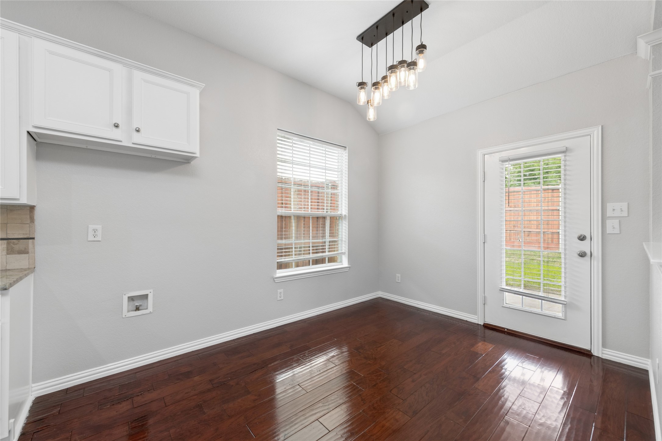302 Highland Glen Drive Wylie TX 75098
