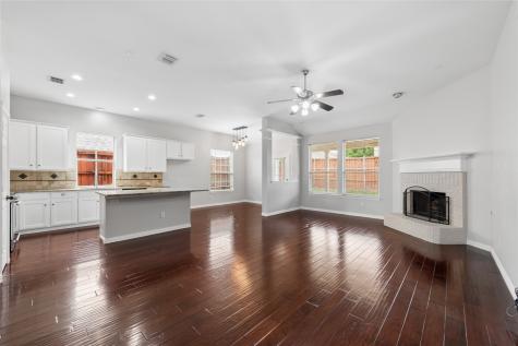 302 Highland Glen Drive Wylie TX 75098