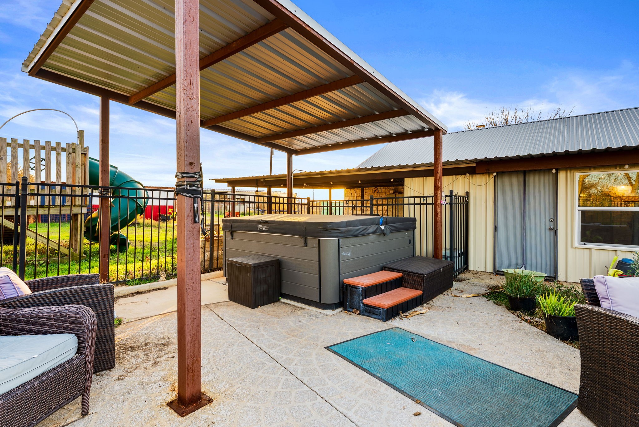2700 Auction Barn Belton TX 76513