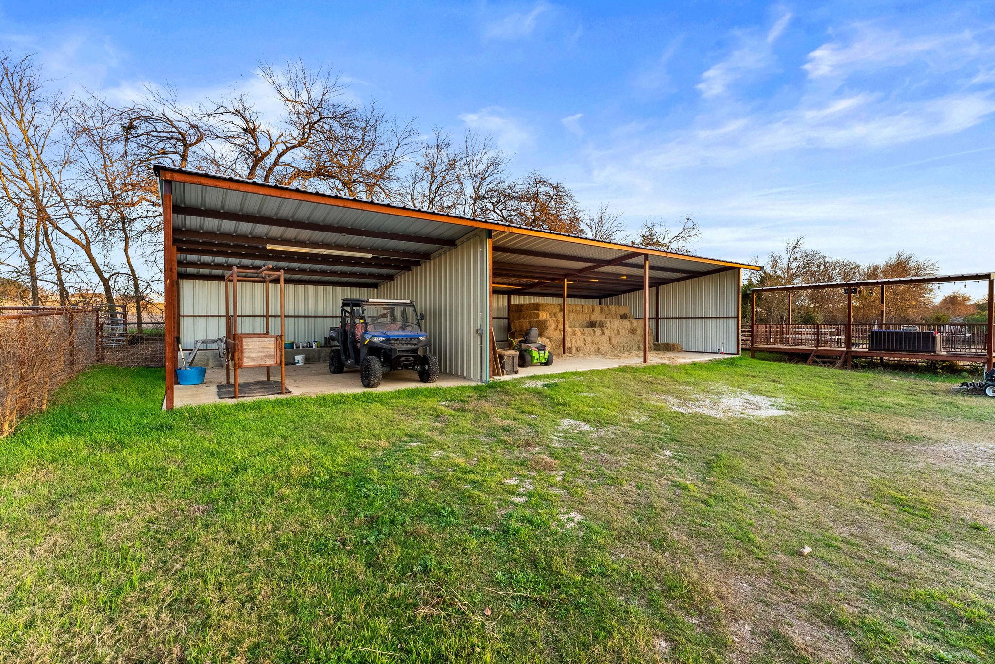 2700 Auction Barn Belton TX 76513