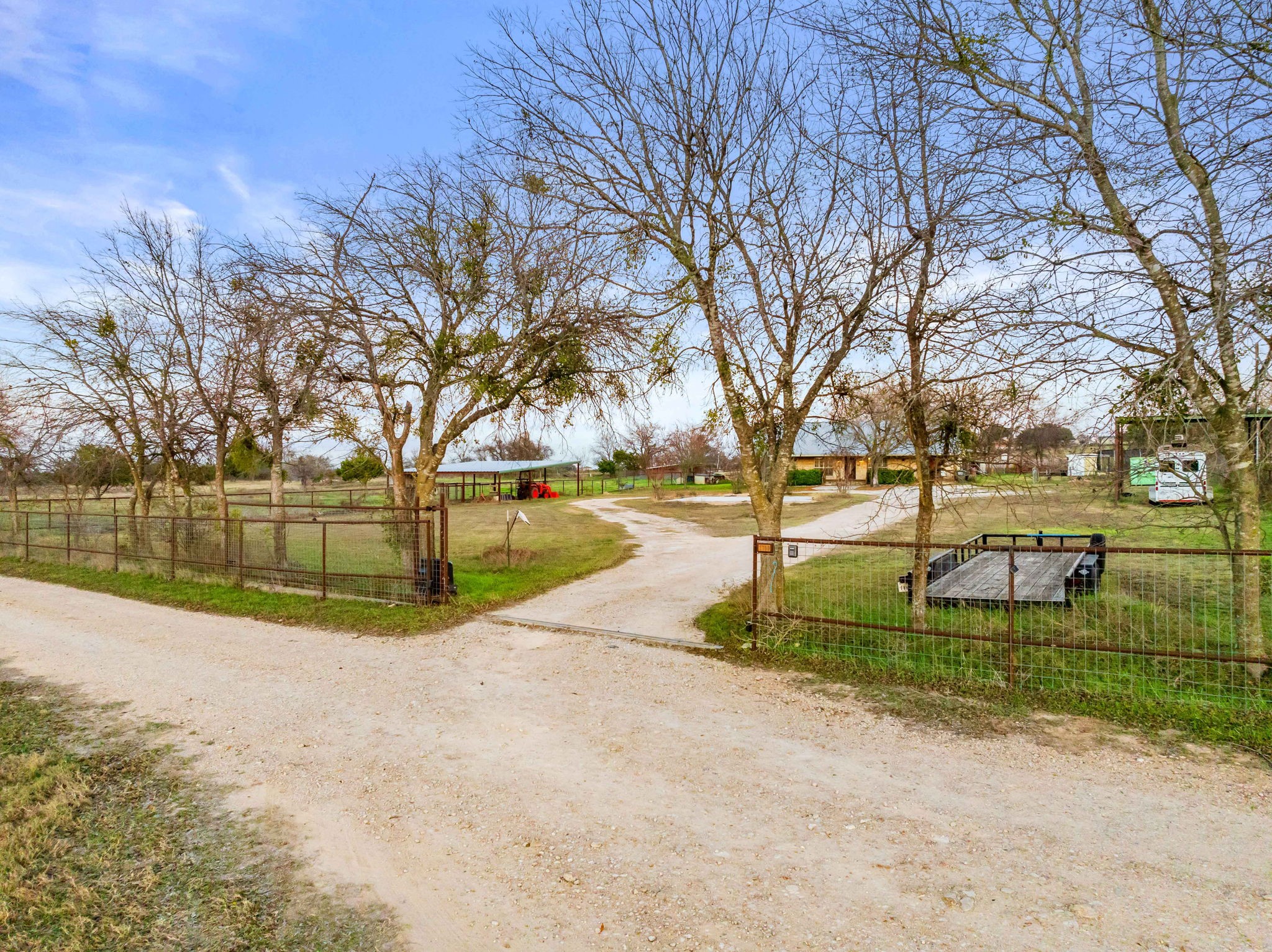 2700 Auction Barn Belton TX 76513