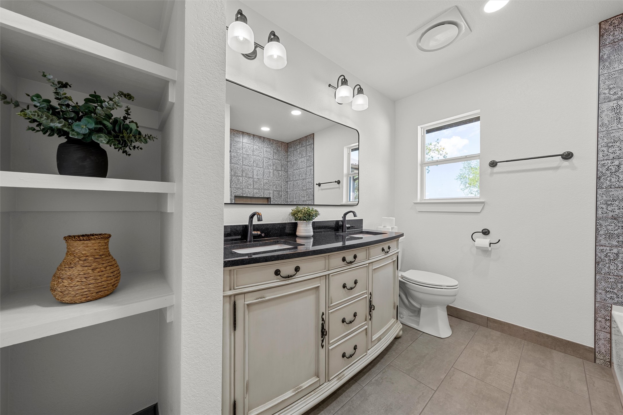 515 Iron Bridge Road Lorena TX 76655
