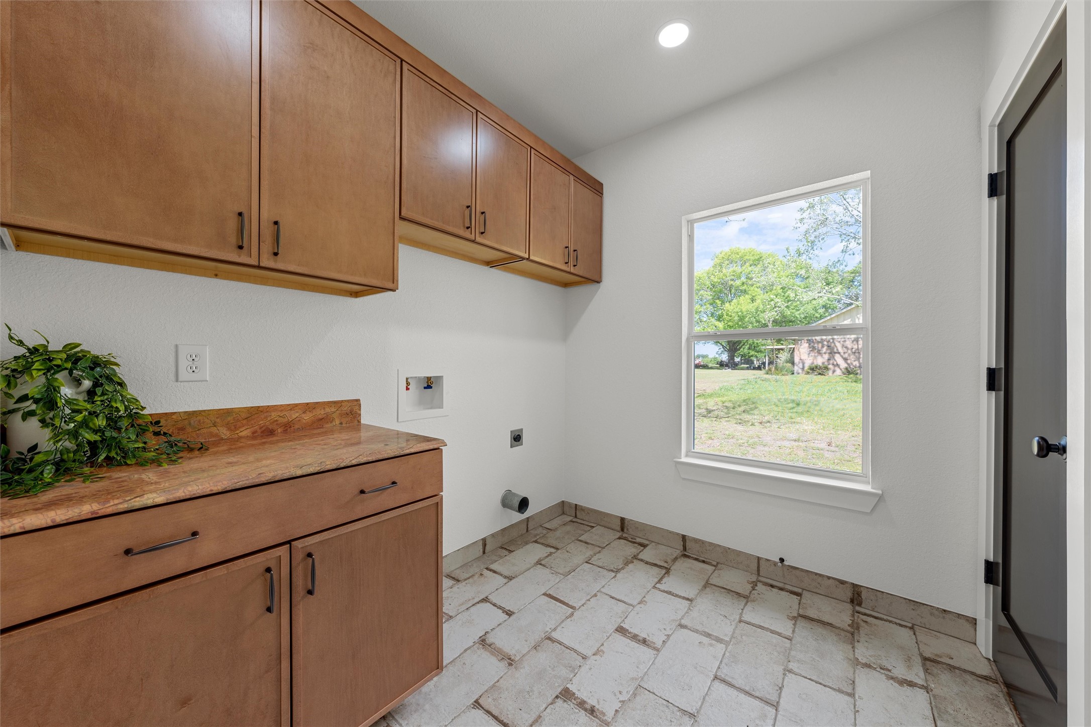 515 Iron Bridge Road Lorena TX 76655