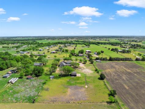 515 Iron Bridge Road Lorena TX 76655